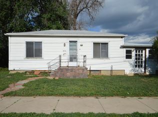 825 Lee Ave, Louisville, CO 80027