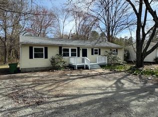 39 Oak Glen St, Richmond, VA 23225