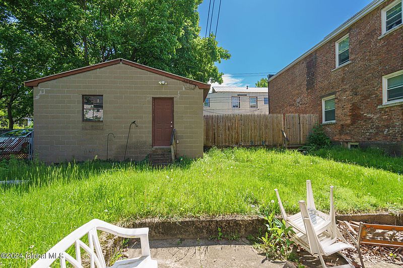 5th image of 382 4th Street