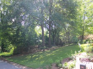 742 Old Post Rd, Madison, GA 30650