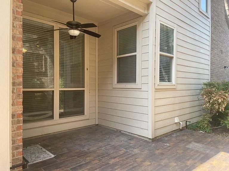 2444 Sunderland Ln — Photo 19
