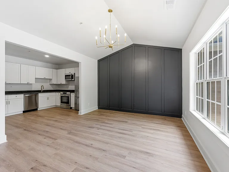 320 Shoal Creek Rd #101 — Photo 12