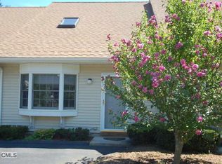 14 South St APT 4, Bethel, CT 06801