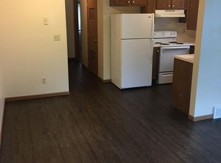 4070 21st Ave SW APT 4, Cedar Rapids, IA 52404