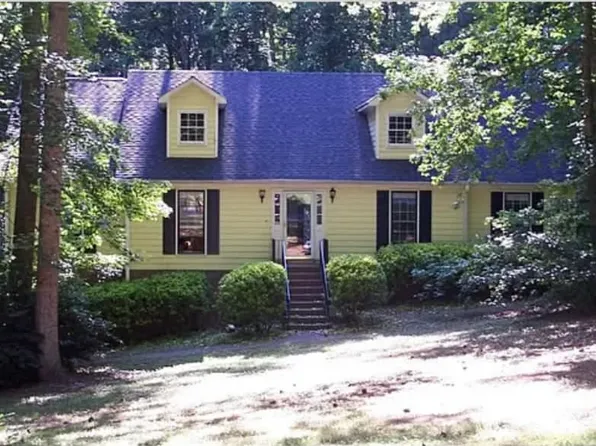 240 Brandenburgh Cir, Roswell, GA 30075