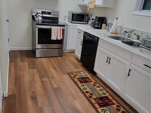 2nd image of 1500 Old Salem Dr SE