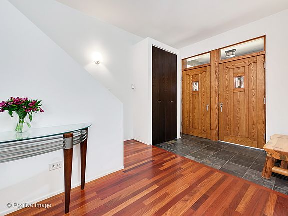 4th image of 3614 N Bell Ave