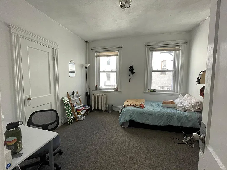 50 Charlesgate E #195 — Photo 2