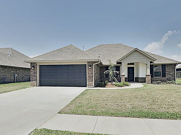 3rd image of 10713 NW 17th St