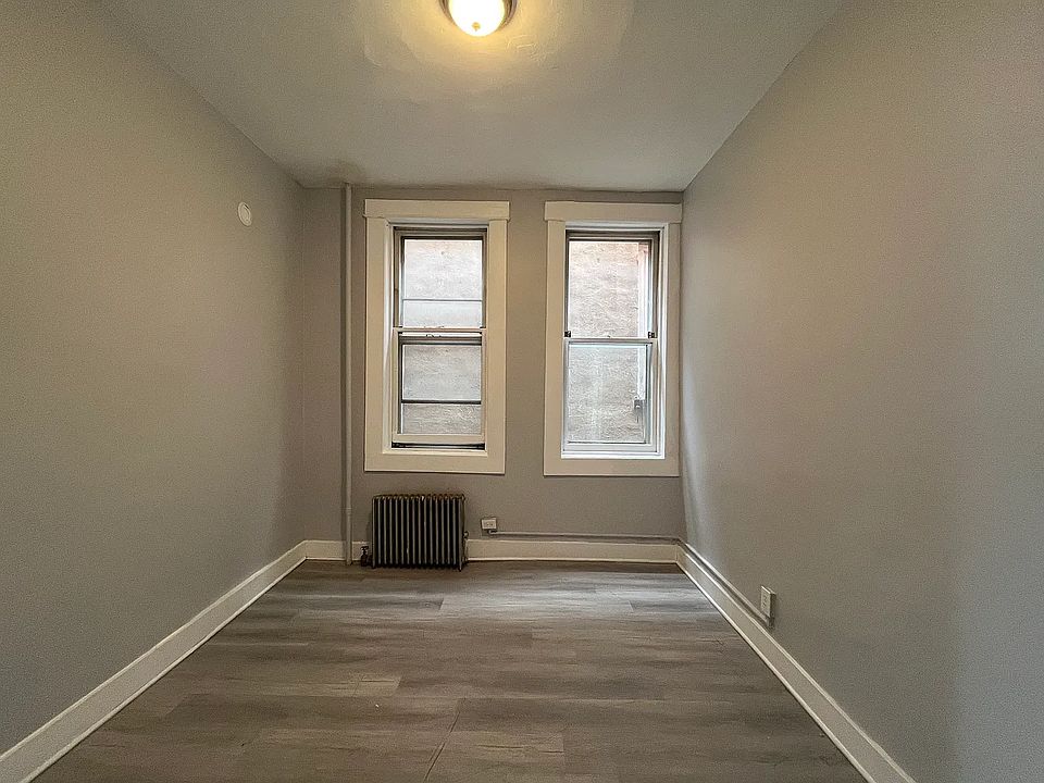 1st image of 185 Beacon Ave #C