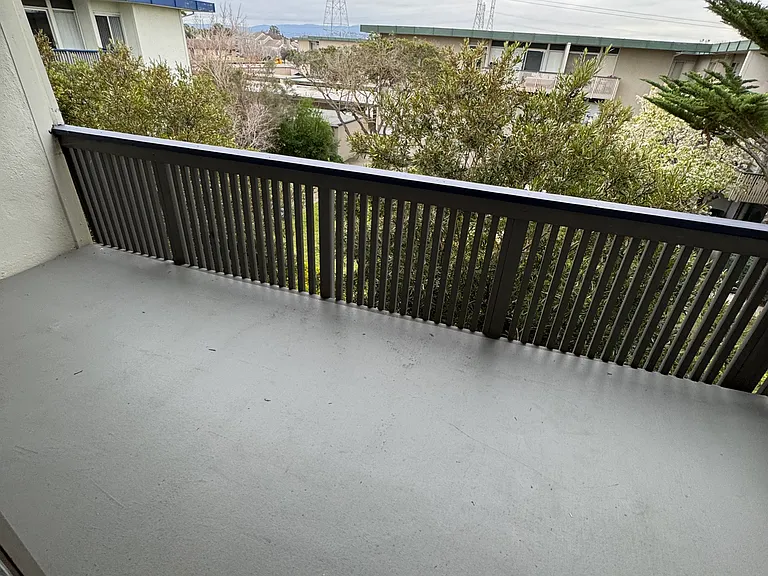 Kula Kai Apartments — Photo 19