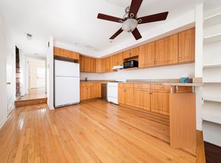 524 S 13th St #A, Philadelphia, PA 19147