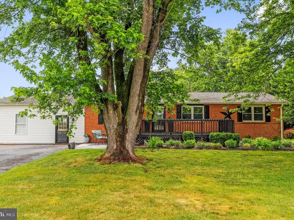 13035 Little Antietam Rd, Hagerstown, MD 21742