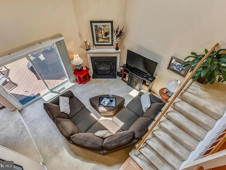 11627 Chapel Cross Way — Photo 11