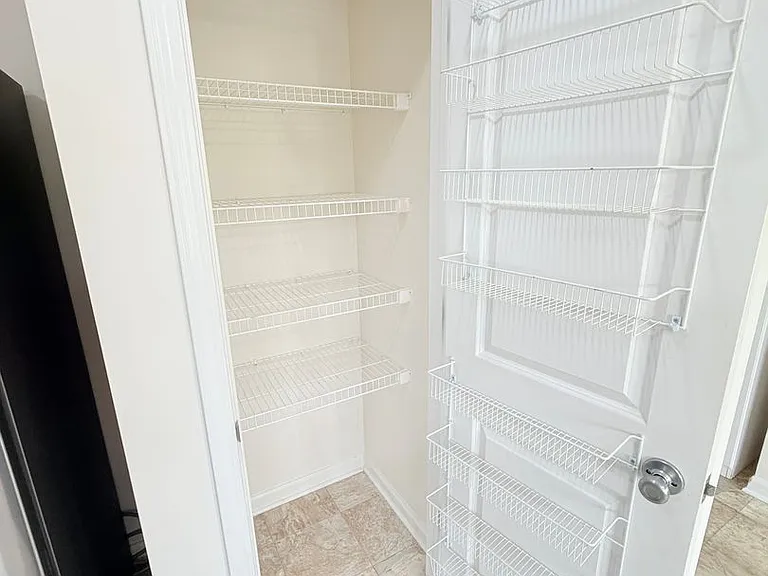 1008 Balto Dr — Photo 10