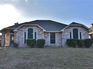 1502 Vancouver Dr, Glenn Heights, TX 75154
