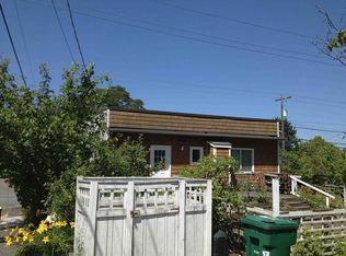 9106 5th Ave NE, Seattle, WA 98115