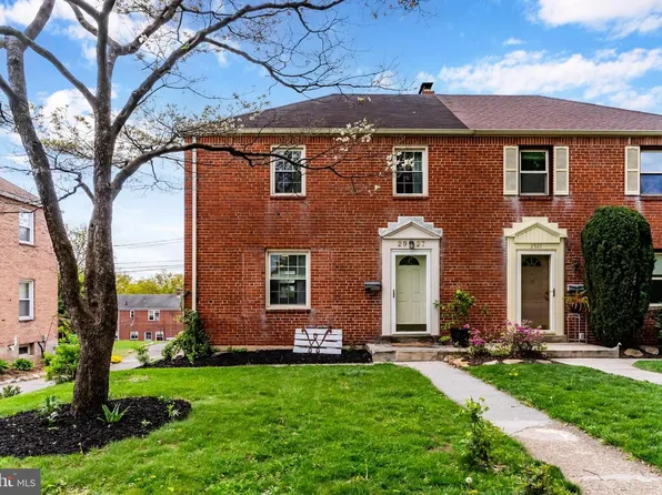 2927 Croyden Rd, Harrisburg, PA 17104