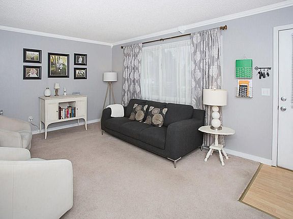 3rd image of 2707 Howard Ave
