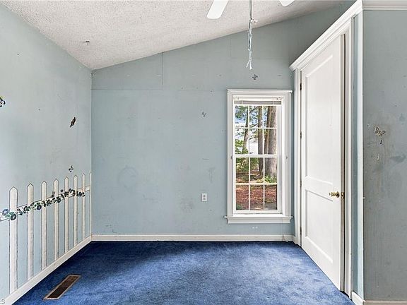 3rd image of 4255 Reid Rd