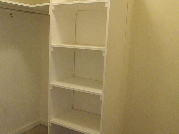 3rd image of 1111 Arl Blvd #W335