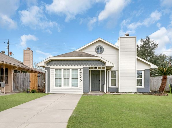 4925 Greenwood Dr, Rosenberg, TX 77471