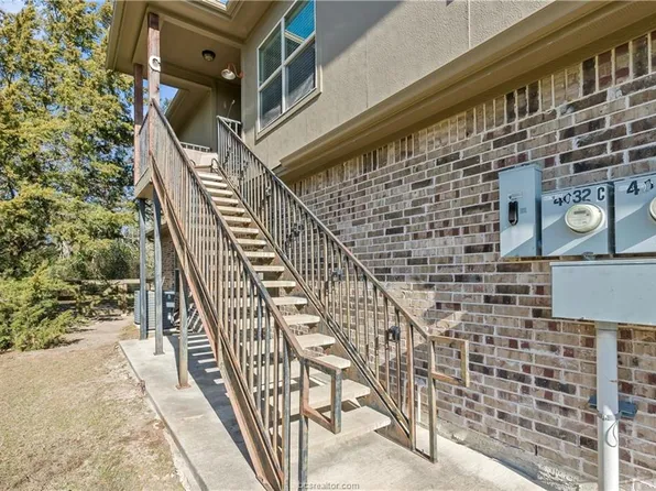 4032 Golden Eagle Dr #C, Bryan, TX 77808