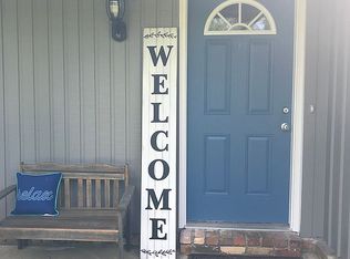 1805 Chase Dr, Saraland, AL 36571