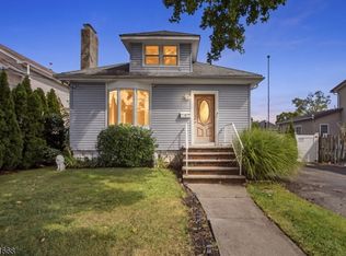 8 Pallant Ave, Linden City, NJ 07036