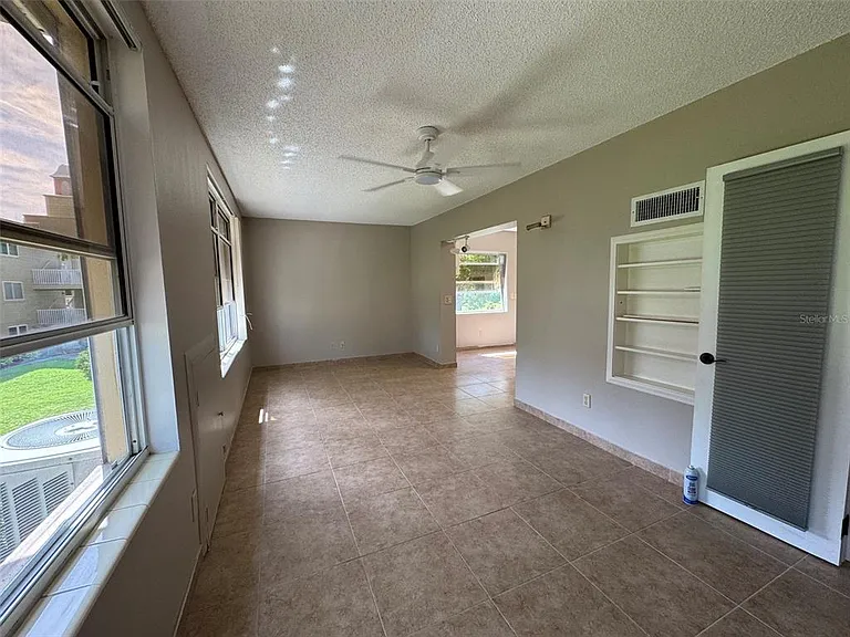 2402 Ecuadorian Way #40 — Photo 8