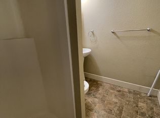 122 W Main St APT 201, Auburn, WA 98001
