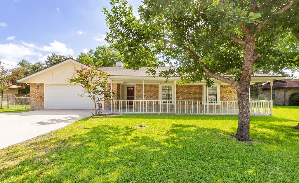 1237 Oleander Dr - Property Image