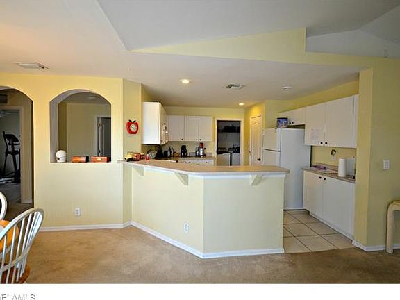 2nd image of 701 SW 31st St