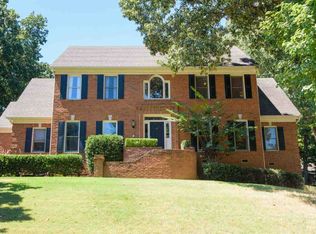 2821 Oakleigh Ln, Germantown, TN 38138