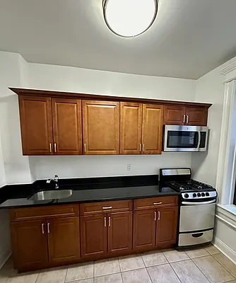 Rented by LRGNY Group, Inc. | media 16