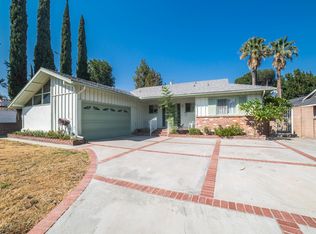 11916 Youngdale Ave, Sylmar, CA 91342