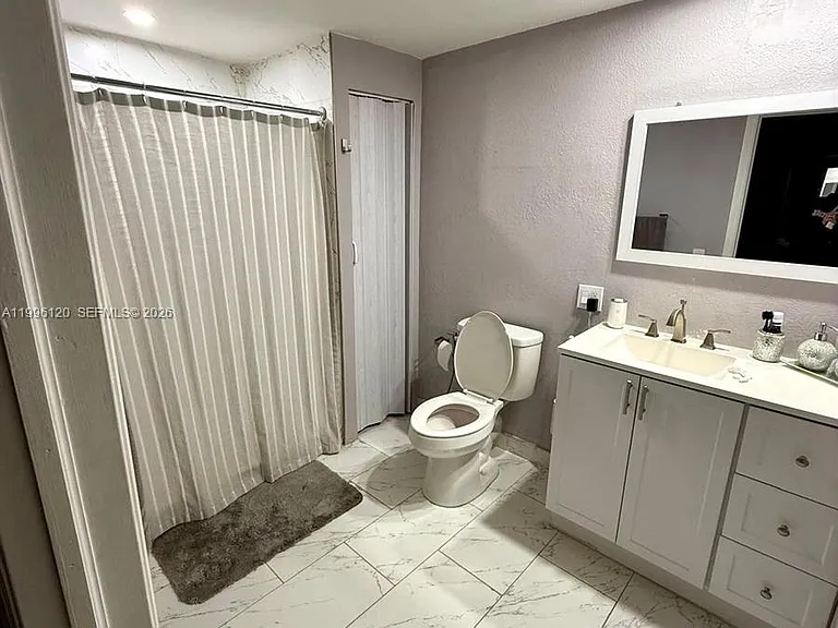 5371 NW 200th Ter #409 — Photo 10