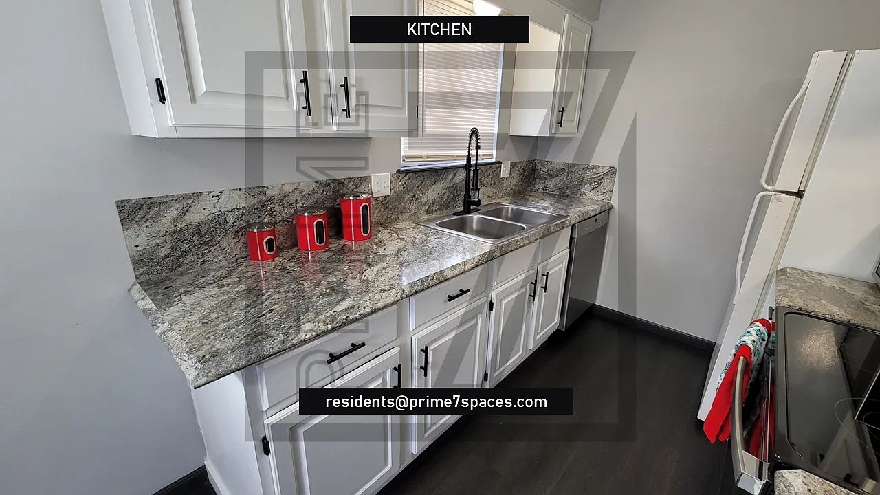 1649 Coolidge Road, Unit 1649 — Photo 1