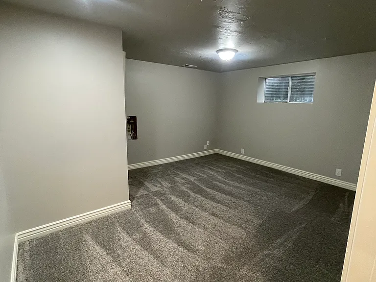 1868 W 4655 S #BASEMENT — Photo 7