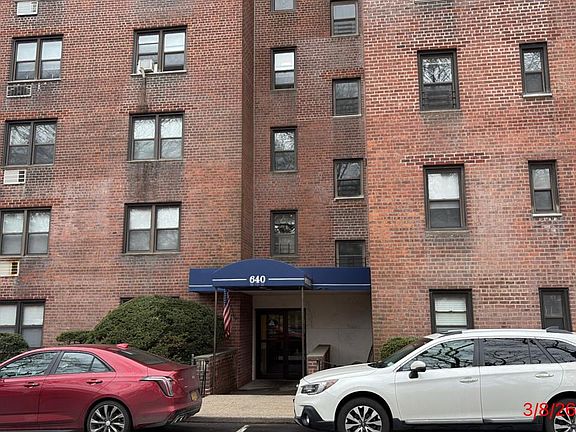 2nd image of 640 Pelham Road #6F