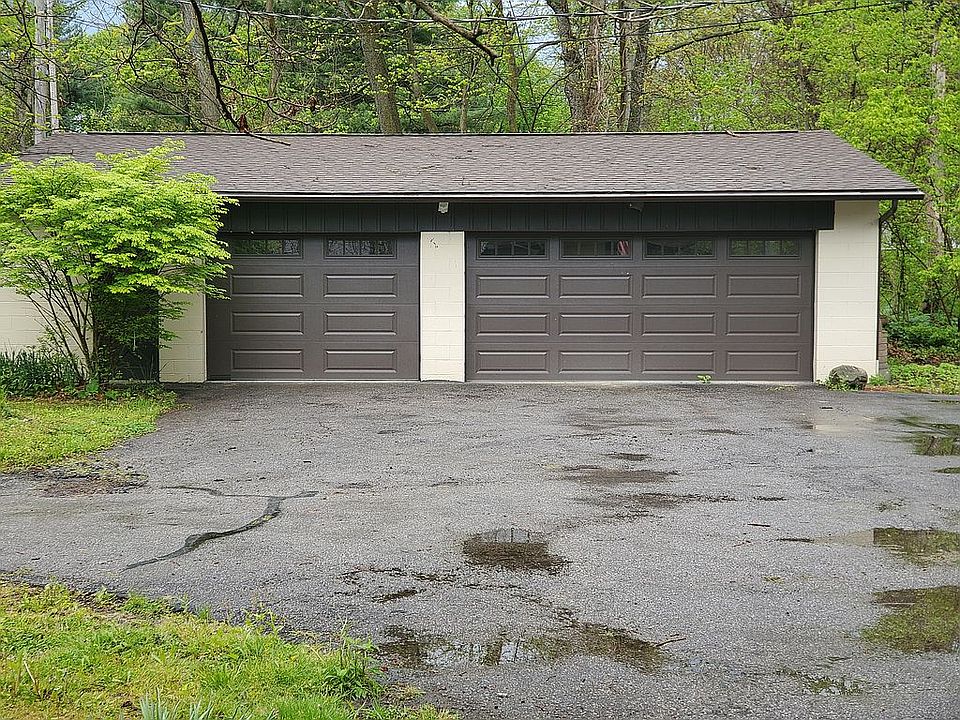 1st image of 1644 Stoney Brook Way