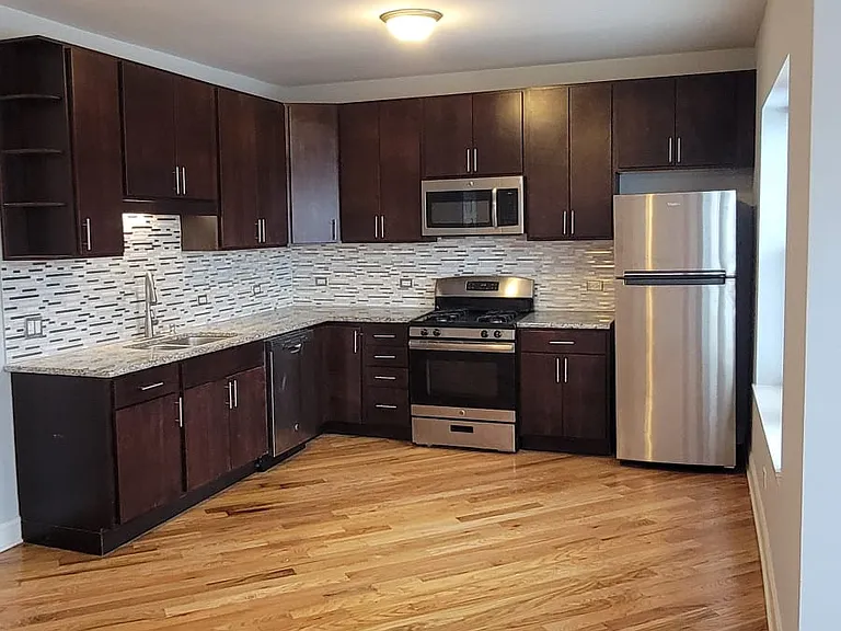 5731 N Kimball Ave #2A — Photo 9