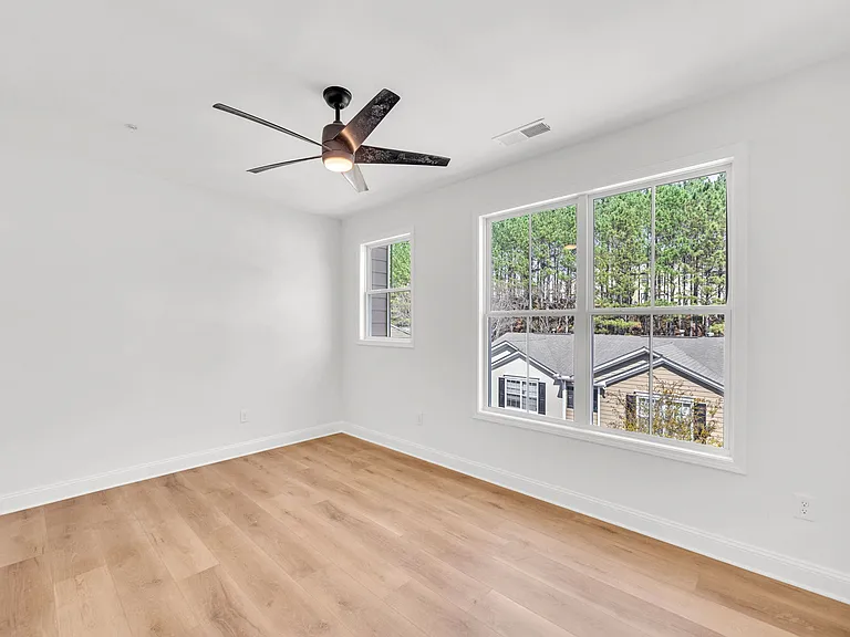 199 Riverstone Commons Cir — Photo 20
