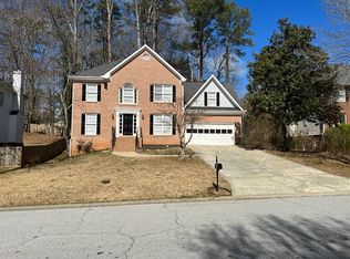 4271 Weston Dr, Lilburn, GA 30047