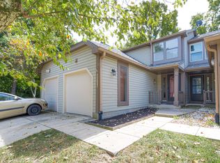 11537 Sunset Cove Ln, Indianapolis, IN