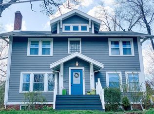 5708 Waterbury Cir, Des Moines, IA 50312