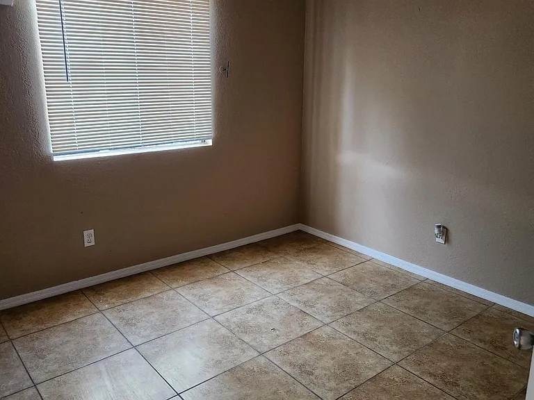 8952 W Indianola Ave — Photo 2