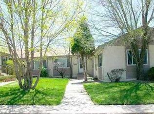 411 Glen View Ct, Colorado Springs, CO 80904