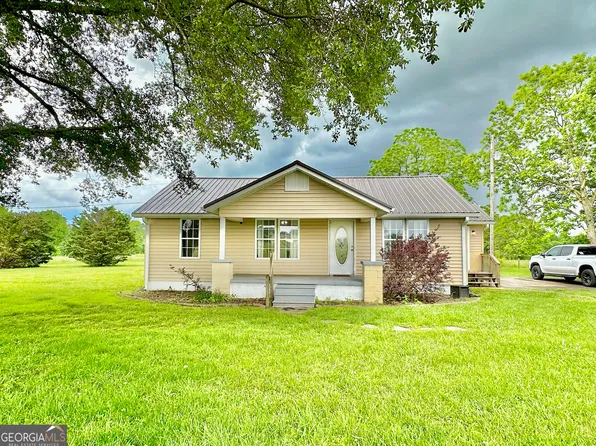 4054 County Road 76, Fyffe, AL 35971