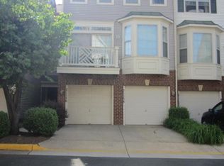 21156 Domain Ter, Sterling, VA 20165
